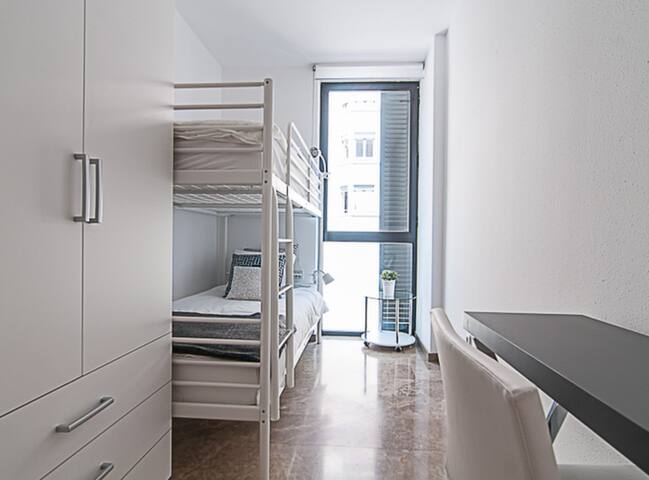 Picasso Suites 2.1 Paseo de Gracia gallery image 5