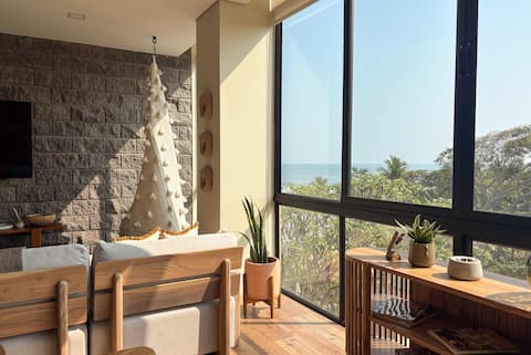 2 Bedroom Penthouse Ocean View