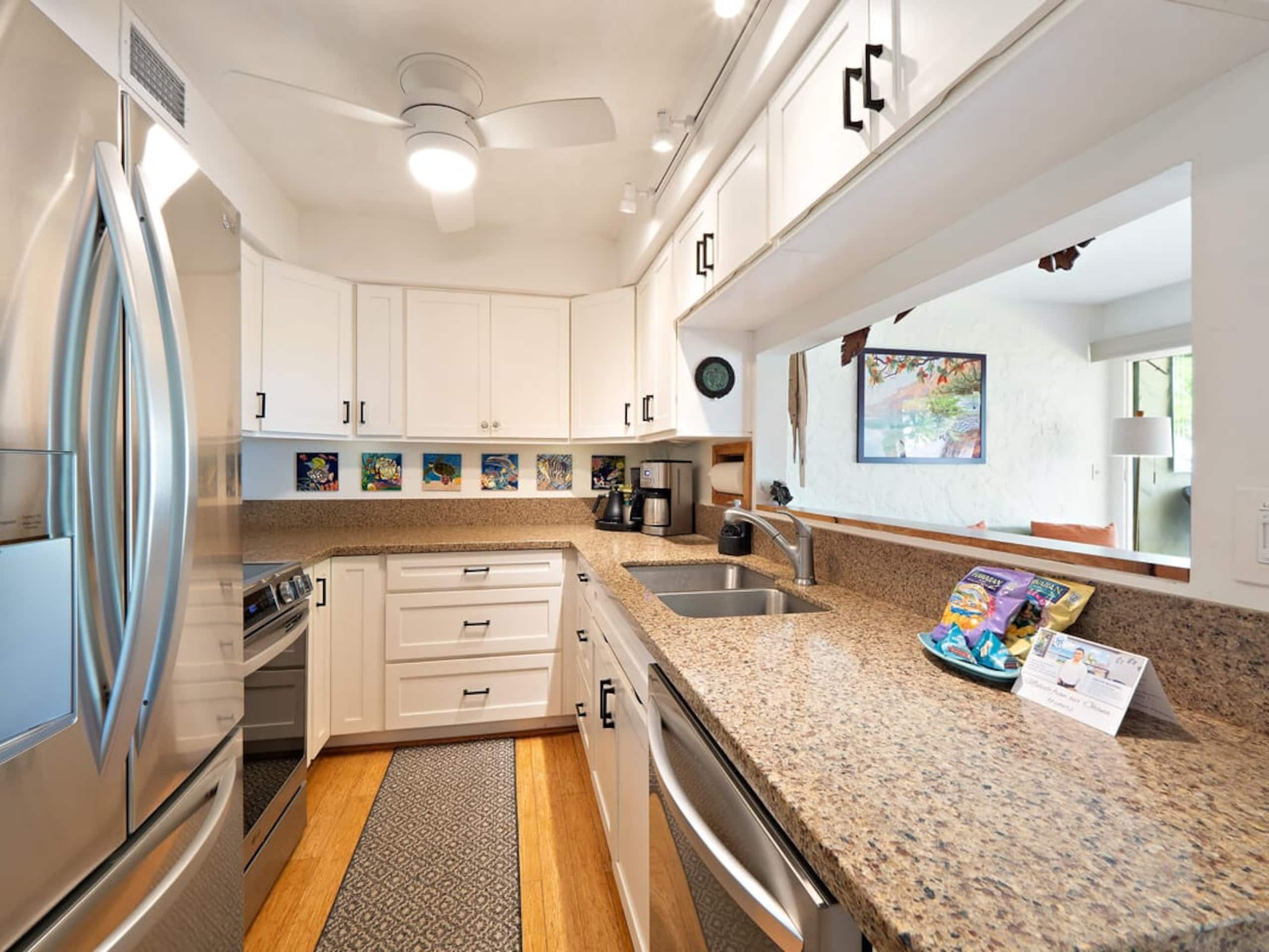 Condo in Kailua-Kona · ★4.83 · 1 bedroom · 2 beds · 1 bath - Image 5