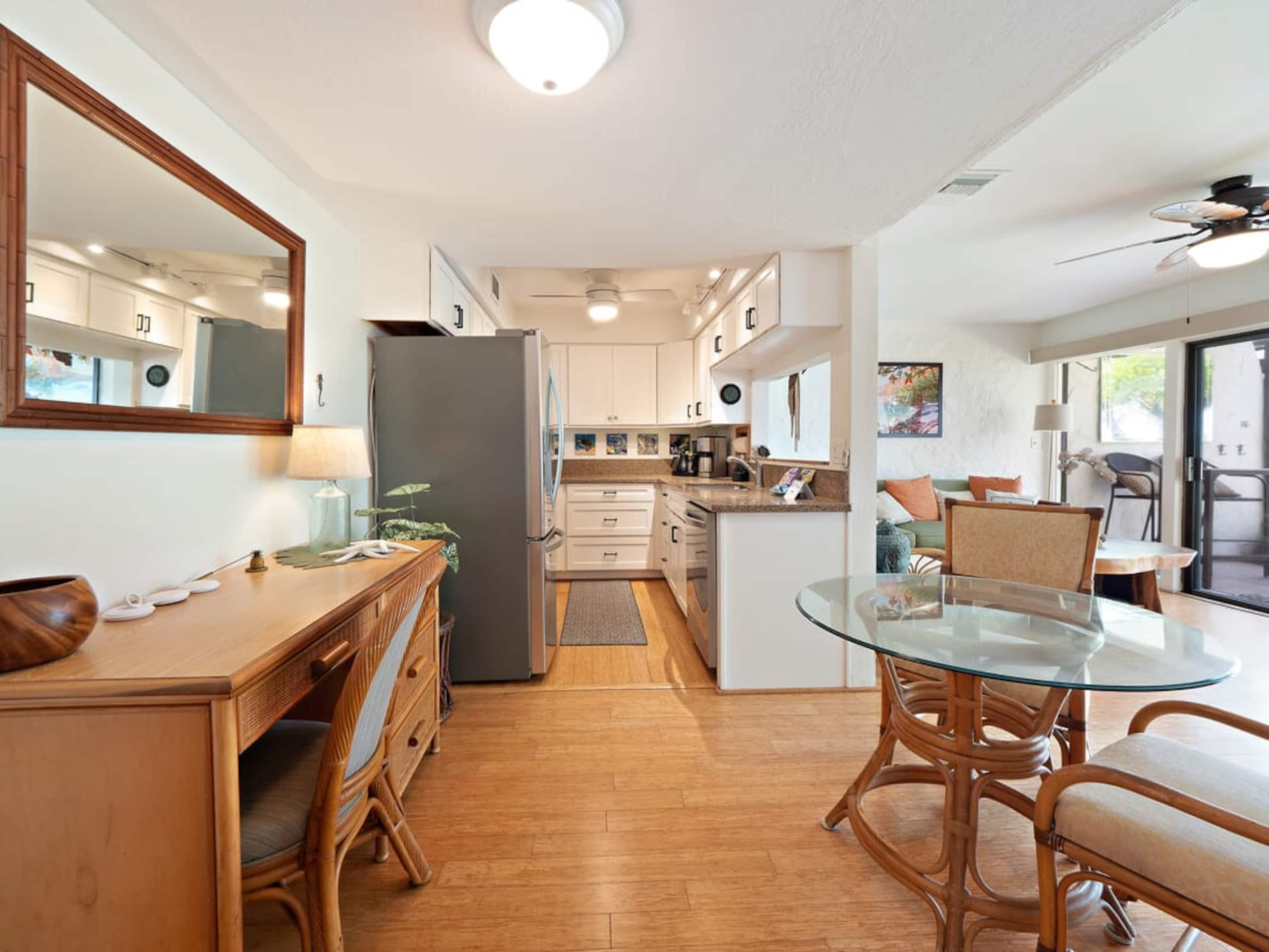 Condo in Kailua-Kona · ★4.83 · 1 bedroom · 2 beds · 1 bath - Image 10
