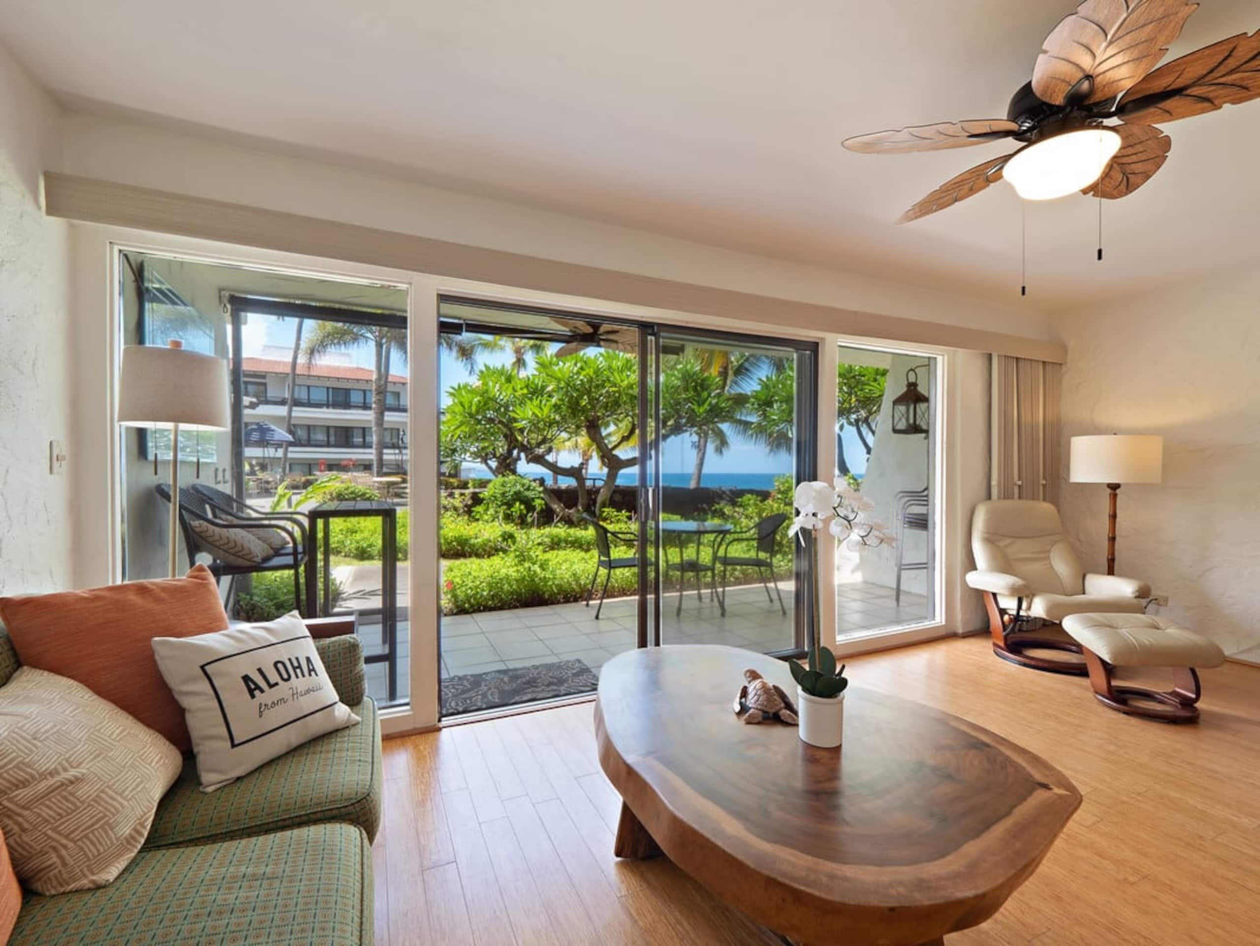 Condo in Kailua-Kona · ★4.83 · 1 bedroom · 2 beds · 1 bath - Image 1
