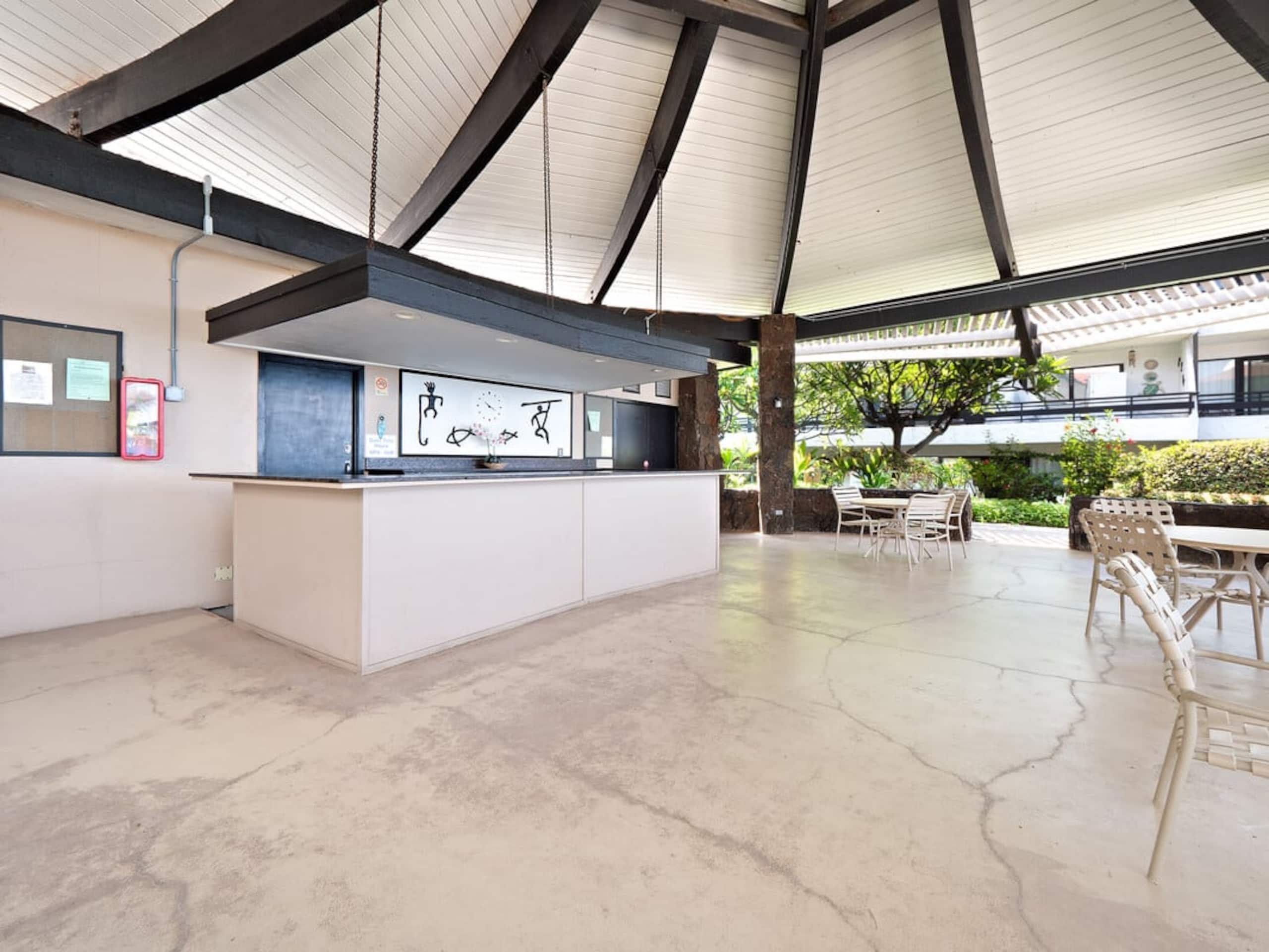 Condo in Kailua-Kona · ★4.83 · 1 bedroom · 2 beds · 1 bath - Image 30