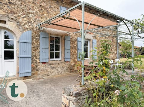 Tranquiloue – Charming House in the Countryside