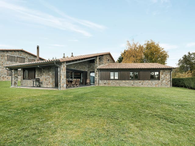 Casa Campelles 1