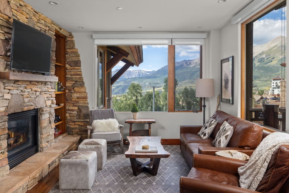Granita 302, above Lift 1 in Telluride, Mountain Village, Colorado, United States, photo 3 of 10