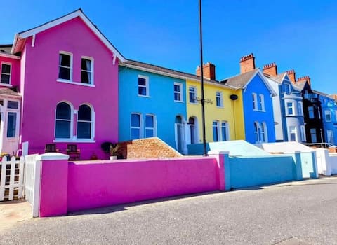 Edwardian Beach Villa in Whitehead