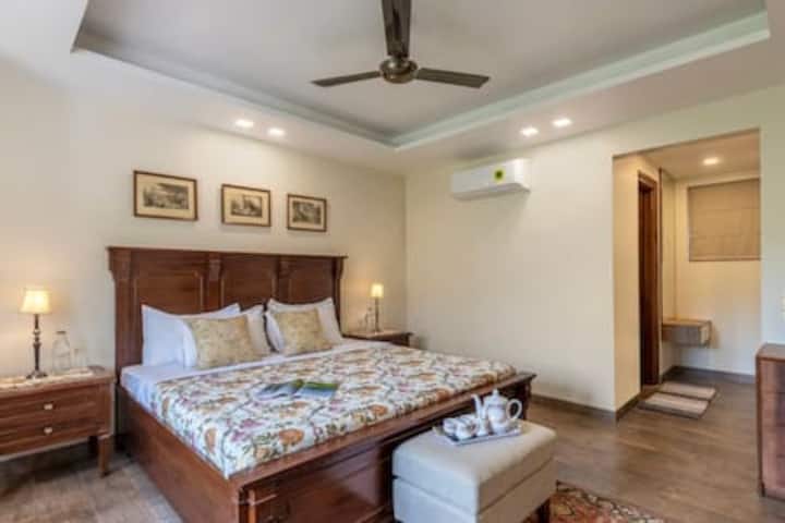 Wisteria - Secondary · Luxe 4 BHK Villa W/ Stunning Mountain Views