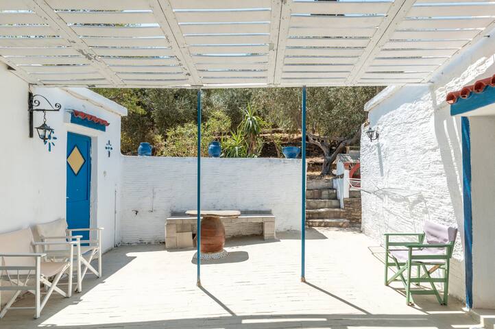 Andros Traditional House gallery image 2