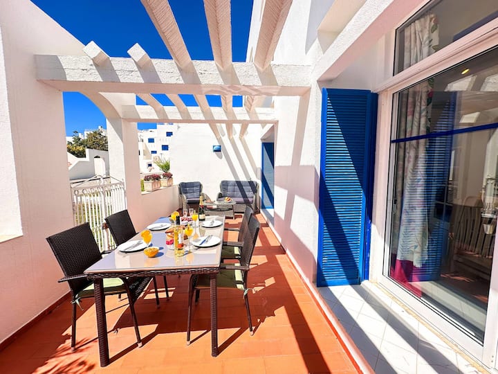 Ocean Breeze Windmill Condo By Becherish - Albufeira