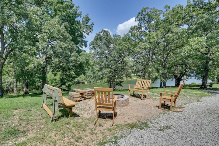 Pool & Dock Access: Apt On Table Rock Lake - Kimberling City, MO