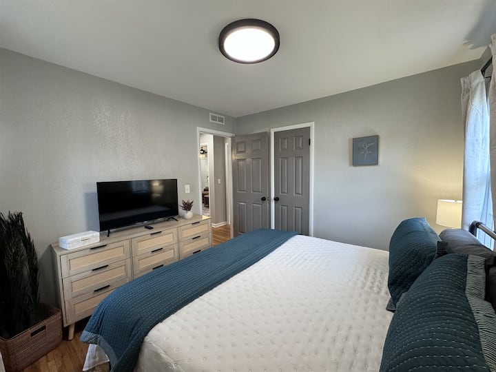 საძინებელი 1