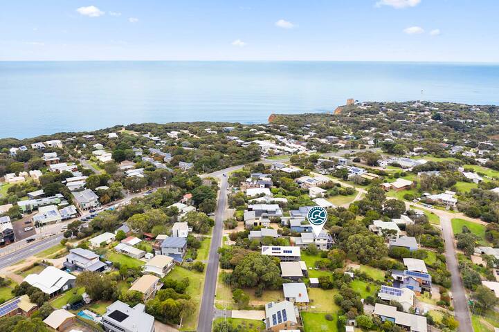 Aireys Nest – Modern Home in Excellent Location gallery image 5