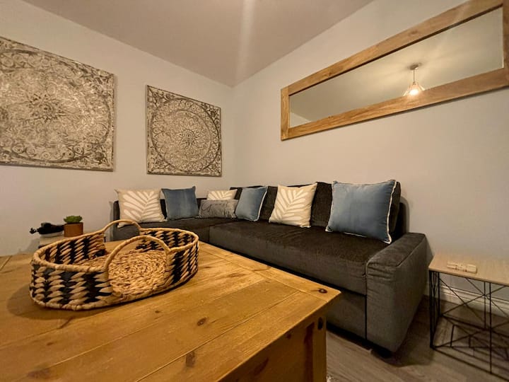 Opustite se i zabavite sa stilom. Rezervirajte odmah!