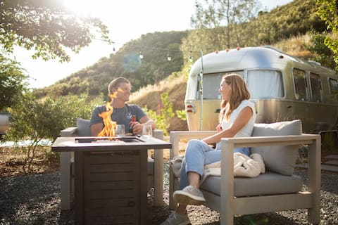 Design-Led Glamping Escape Near Yosemite