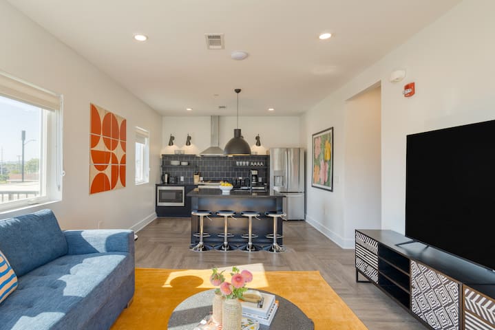Carter #405 by AvantStay | 4BR + Balcony