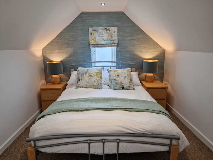 Dvojlôžková spálňa na prvom poschodí