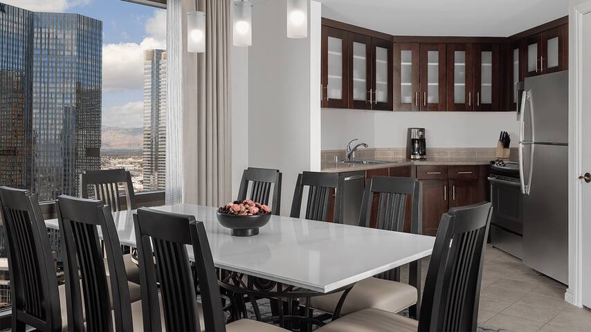 Marriott Grand Chateau | Three-Bedroom Villa gallery image 5