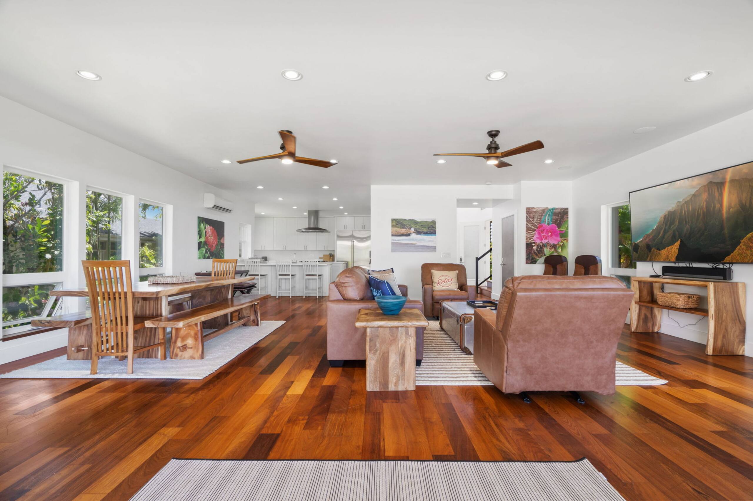 Home in Princeville · ★4.92 · 3 bedrooms · 3 beds · 3.5 baths - Image 2