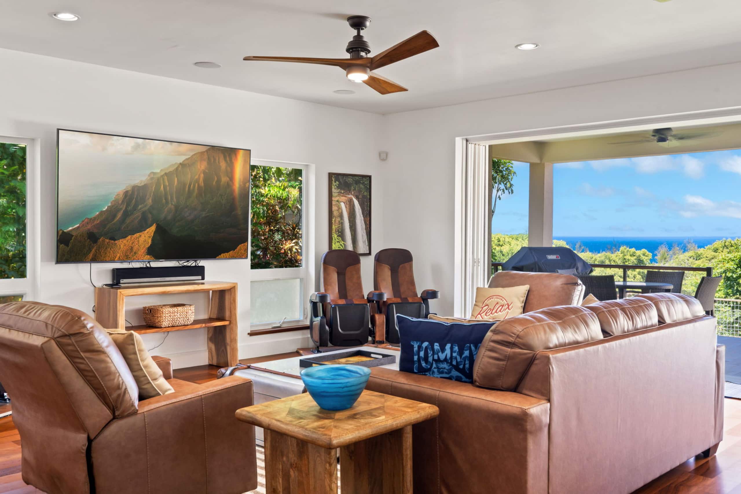 Home in Princeville · ★4.92 · 3 bedrooms · 3 beds · 3.5 baths - Image 3