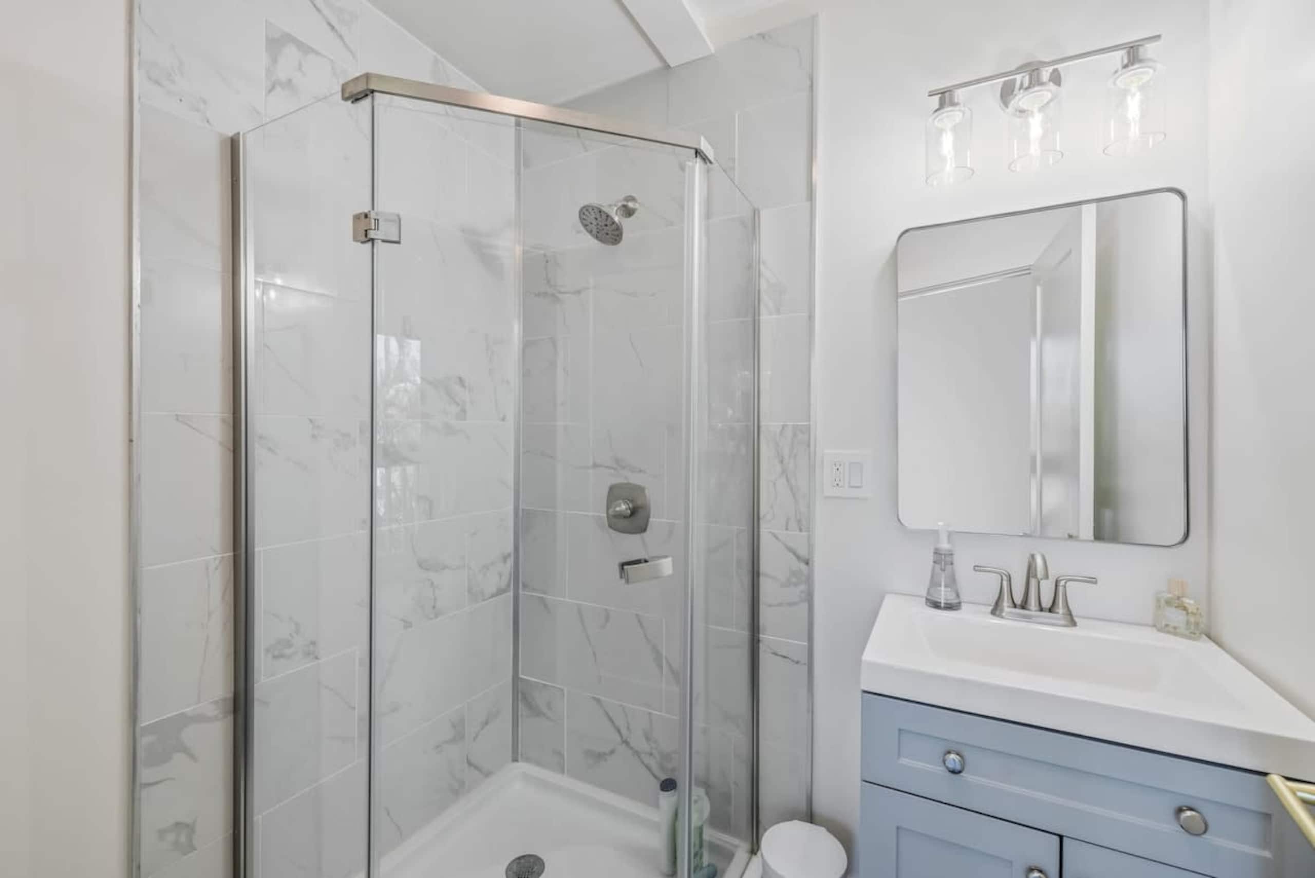 Home in Kahuku · ★4.99 · 4 bedrooms · 7 beds · 3 private baths - Image 20