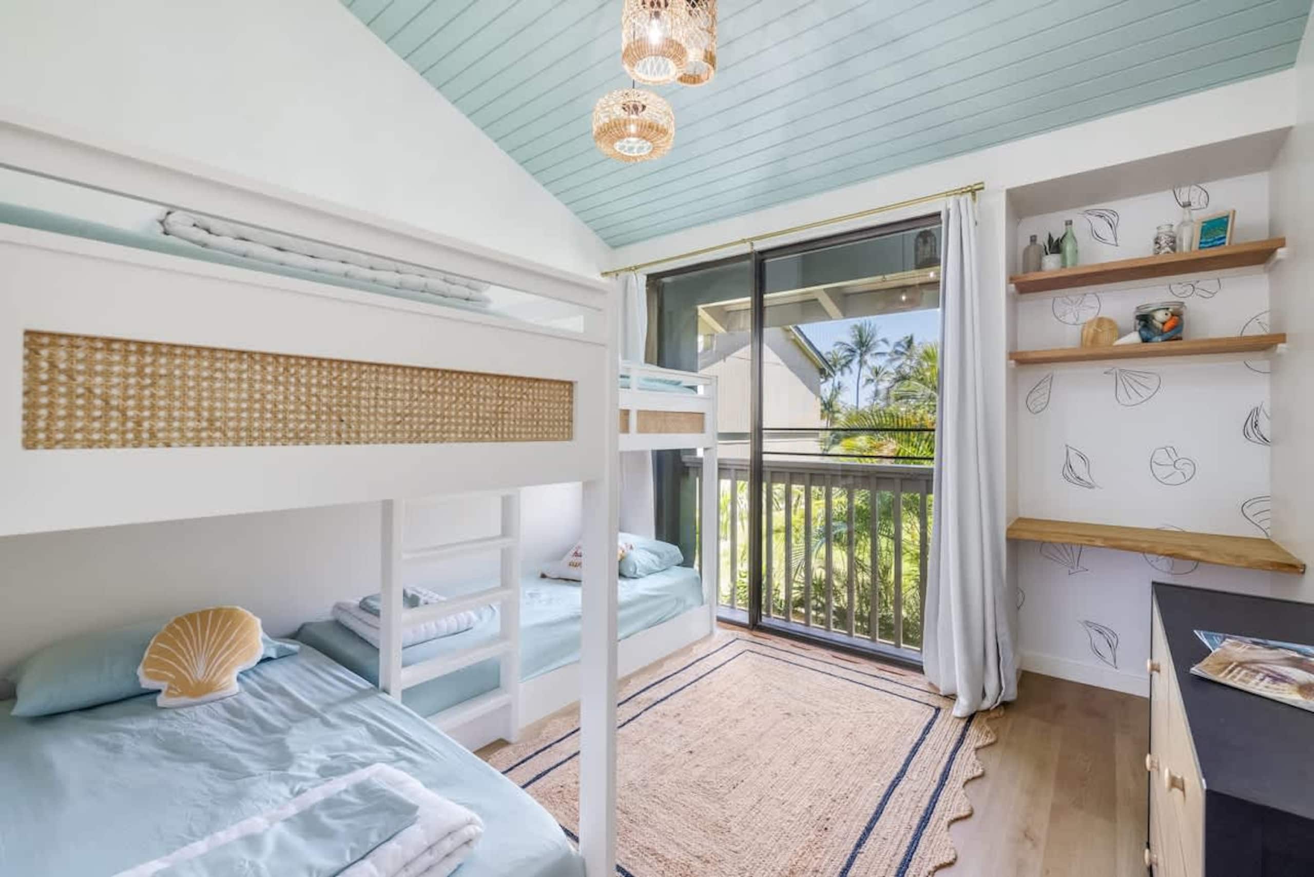 Home in Kahuku · ★4.99 · 4 bedrooms · 7 beds · 3 private baths - Image 14