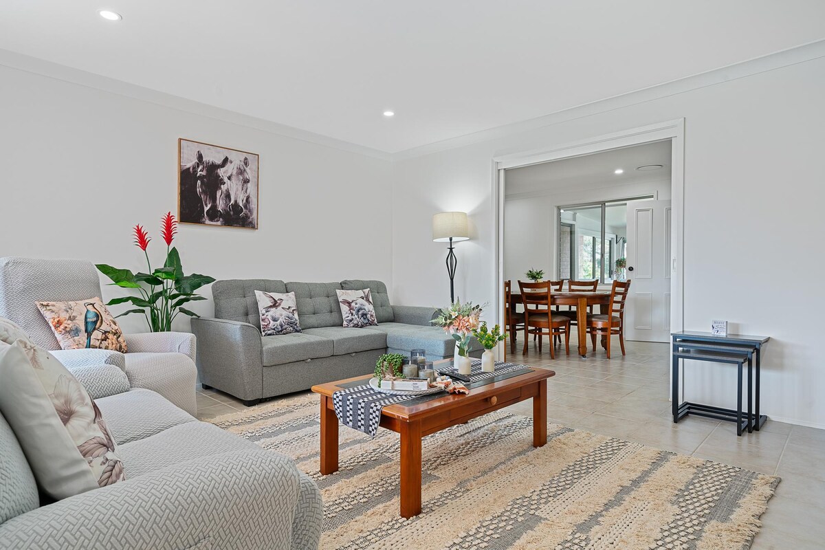 Successful Airbnb property: Peaceful Family Retreat: 5 mins to Beach in Terrigal