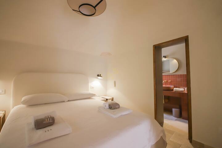 TD Trulli Amabilia Design Luxury Trulli with Pool gallery image 4