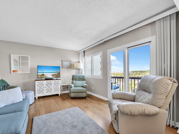 Beachfront-pool-tennis Court- Pinnacle Port A-305 - Rosemary Beach, FL