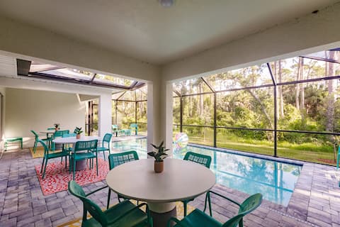 Gulf Getaway Duplex:Peaceful Retreat w/Heated Pool
