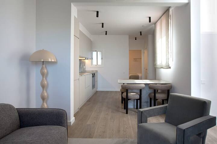 Sweett | The Diagonal Suites VIII gallery image 4