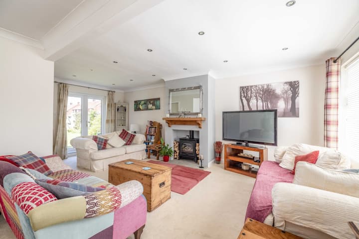 7 Sleeper Cosy Home In Windsor Parking & Legoland - Berkshire