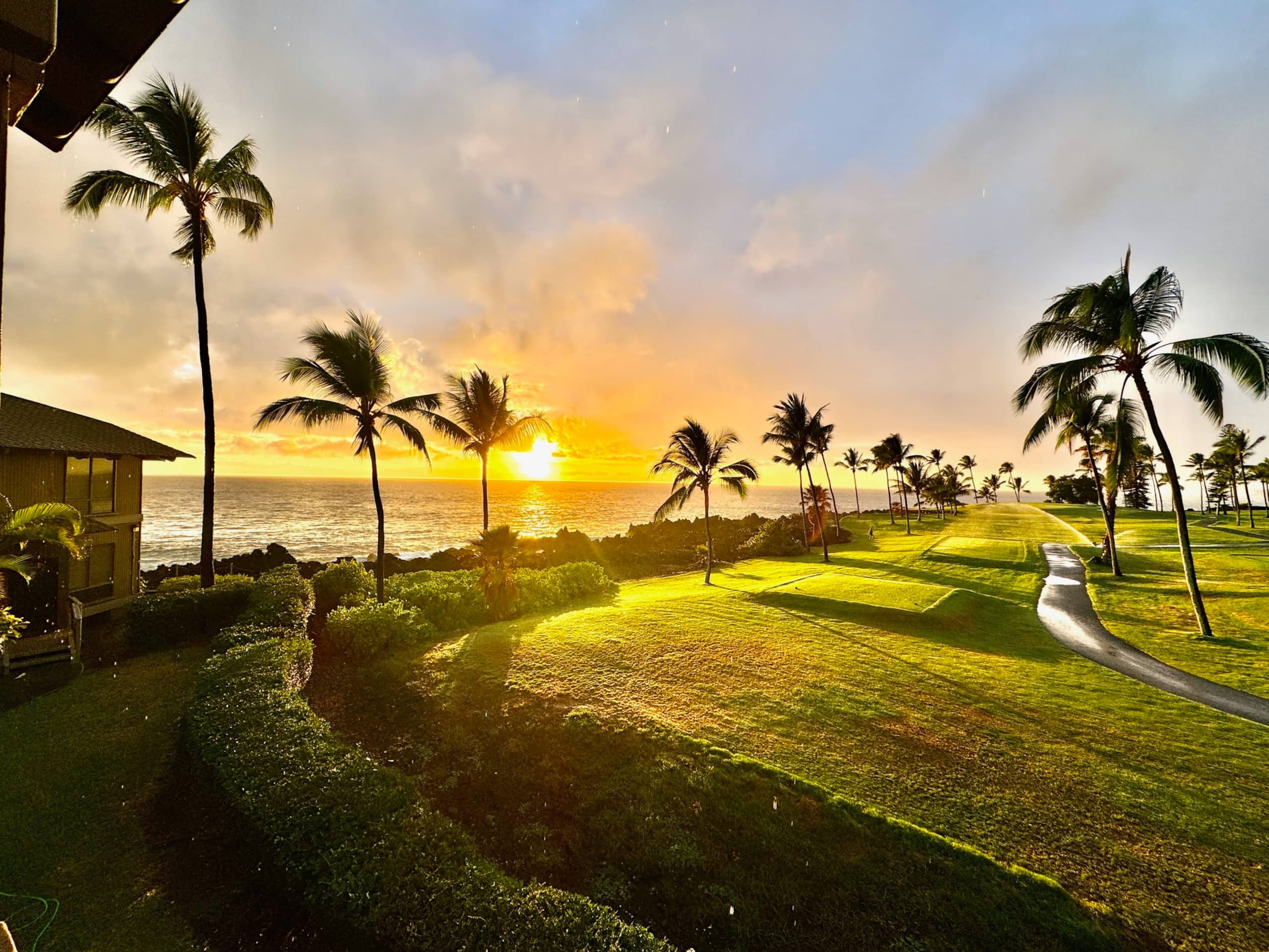 Condo in Kailua-Kona · ★4.98 · 1 bedroom · 3 beds · 2 baths - Image 37