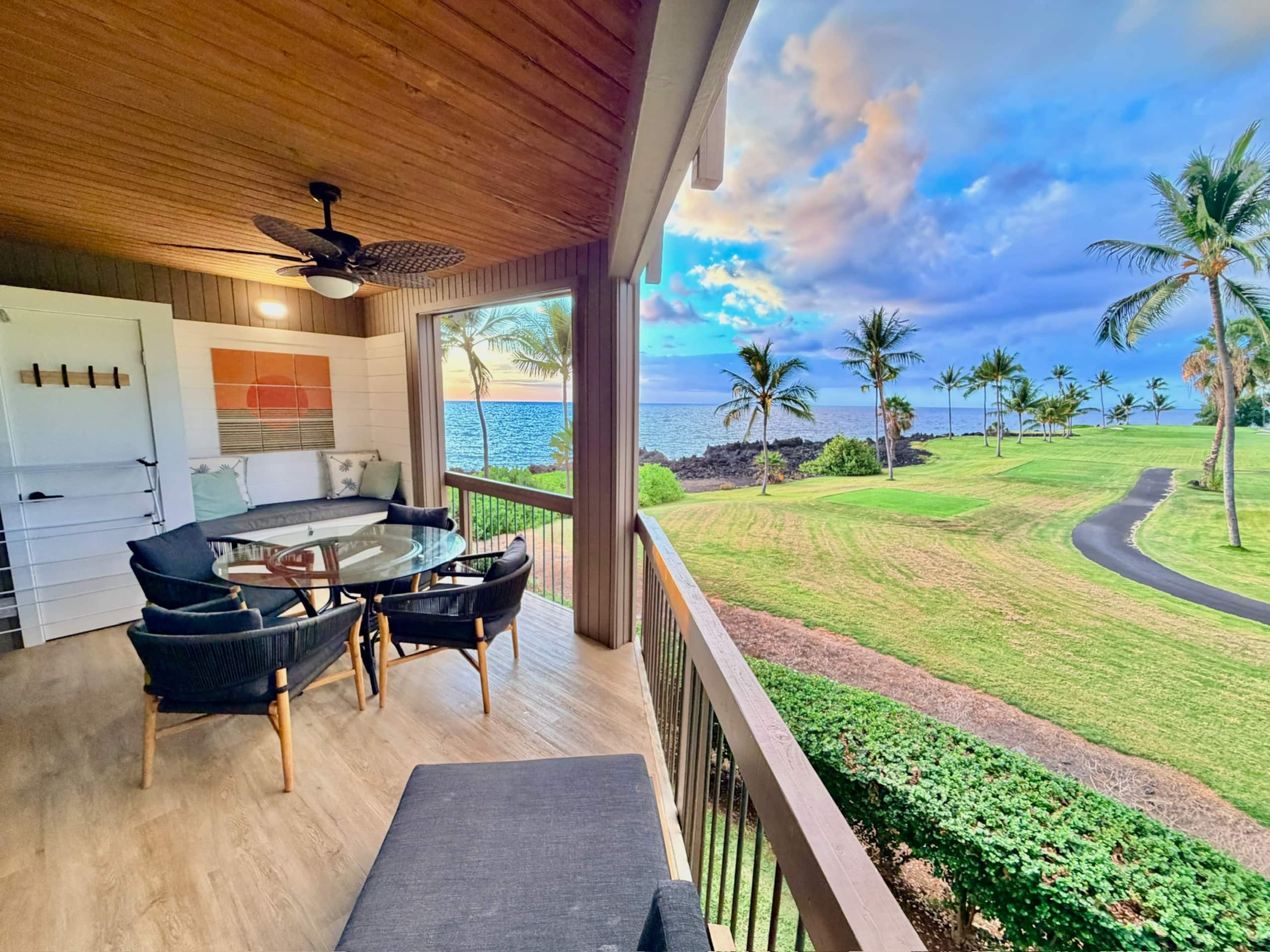 Condo in Kailua-Kona · ★4.98 · 1 bedroom · 3 beds · 2 baths - Image 34