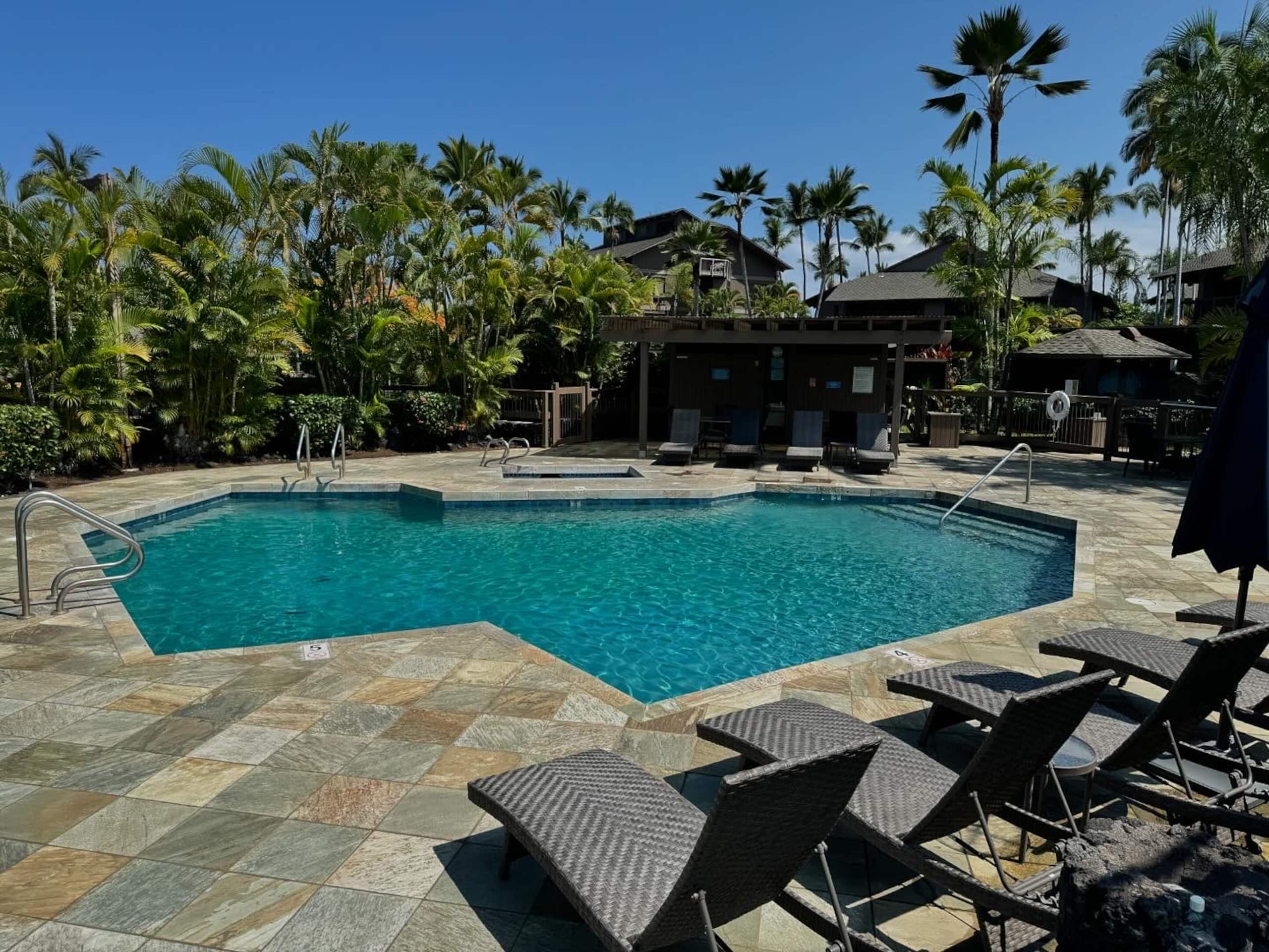 Condo in Kailua-Kona · ★4.98 · 1 bedroom · 3 beds · 2 baths - Image 44