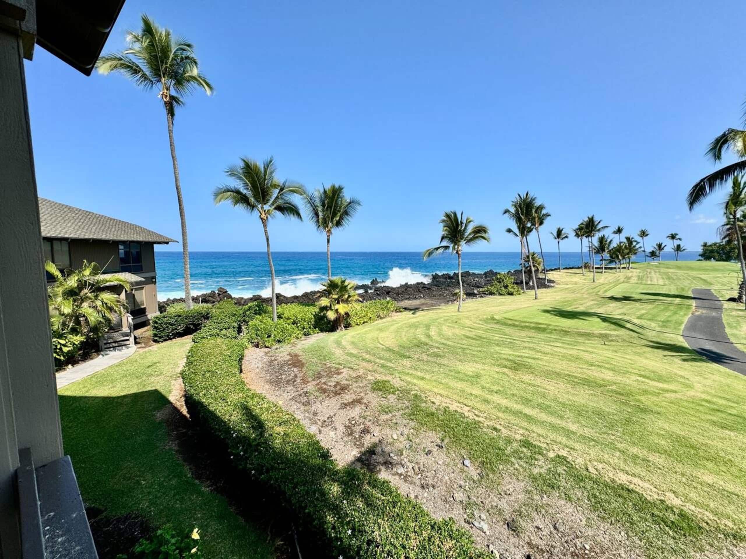 Condo in Kailua-Kona · ★4.98 · 1 bedroom · 3 beds · 2 baths - Image 38