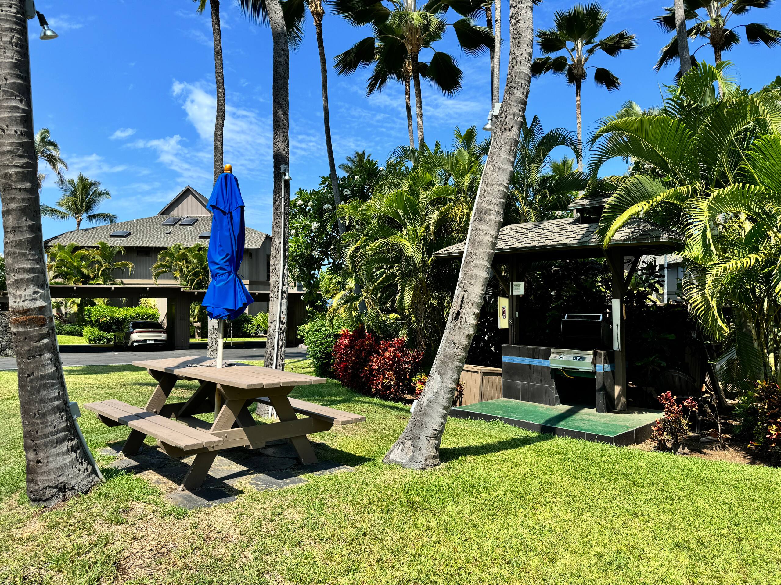 Condo in Kailua-Kona · ★4.98 · 1 bedroom · 3 beds · 2 baths - Image 66