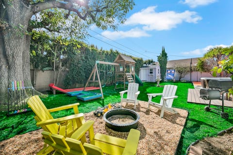 Pickleball/HotTub, GameRoom/Theater Disneyland AN6