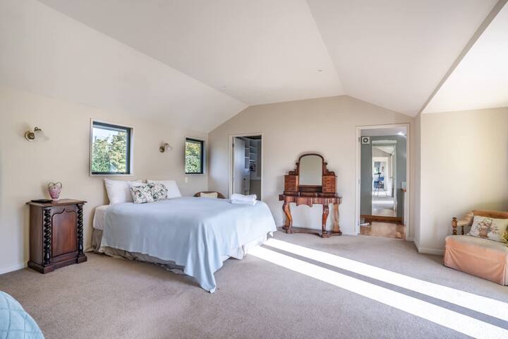 Მთავარი საძინებელი