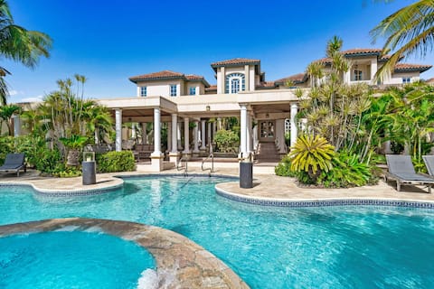 Tropical Oasis: 6BR Villa w Pool Near Palm Beach!