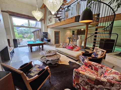 Gite du Corrigot with pool