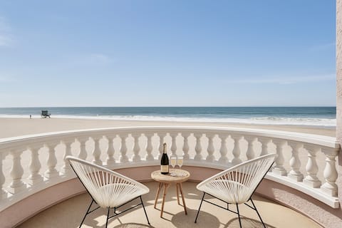 Luxury Beachfront Home, Roof Deck