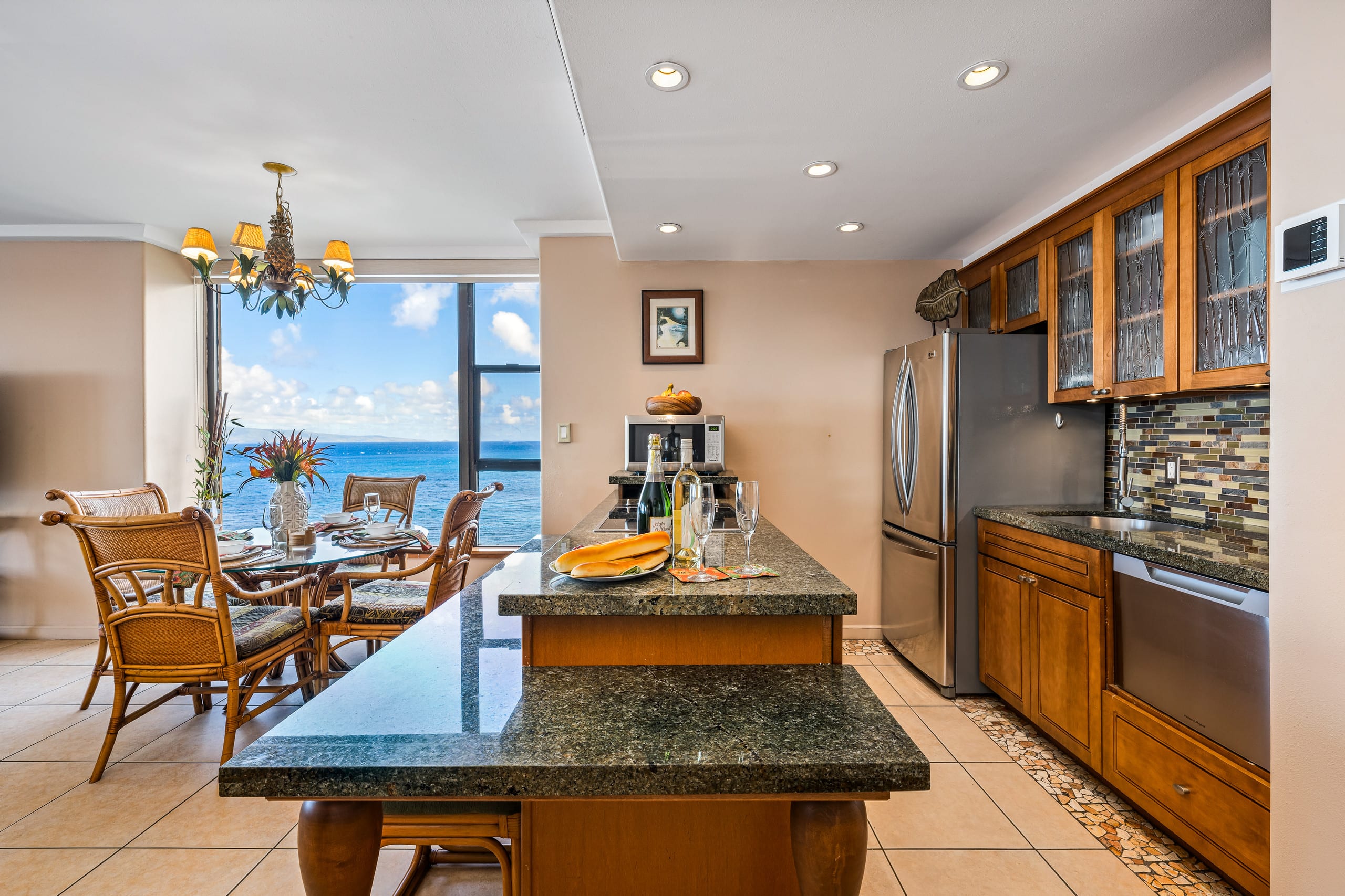Condo in Lahaina · ★4.8 · 1 bedroom · 2 beds · 1 bath - Image 10