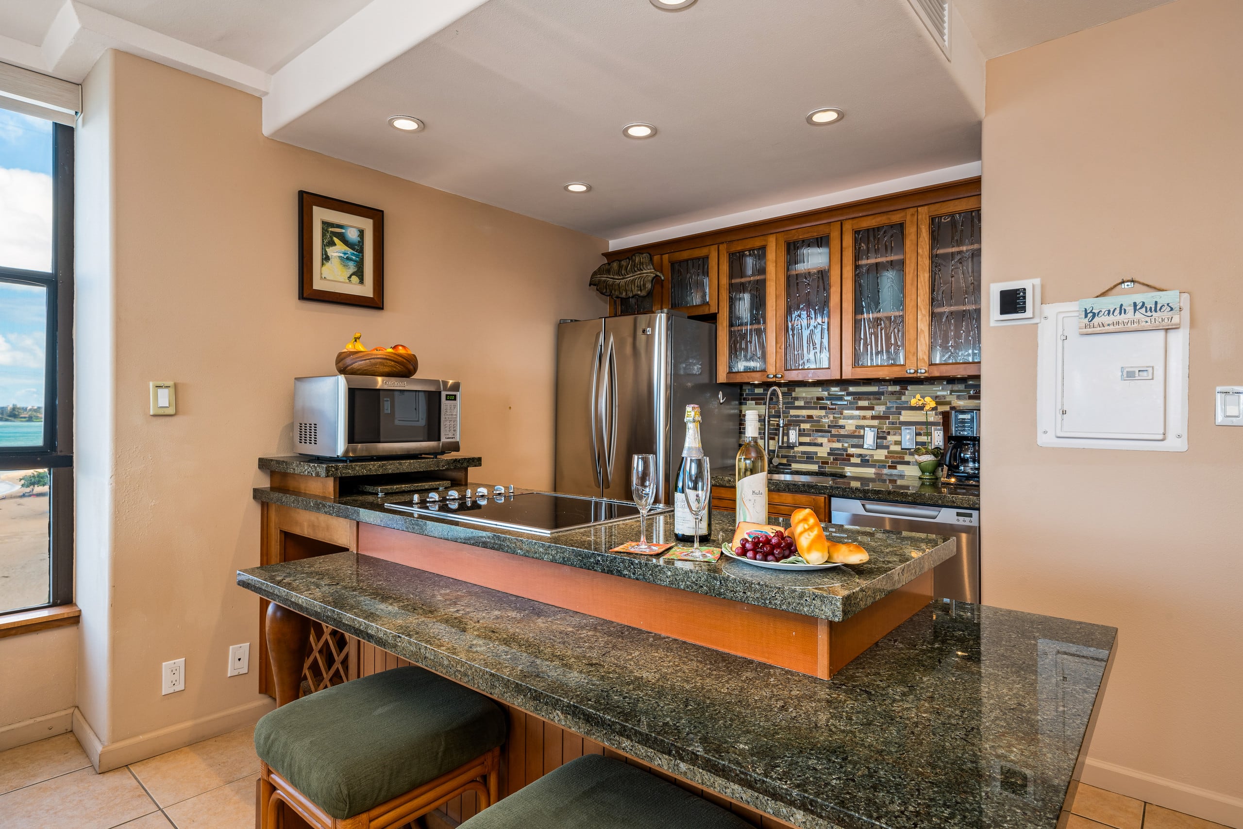 Condo in Lahaina · ★4.8 · 1 bedroom · 2 beds · 1 bath - Image 7