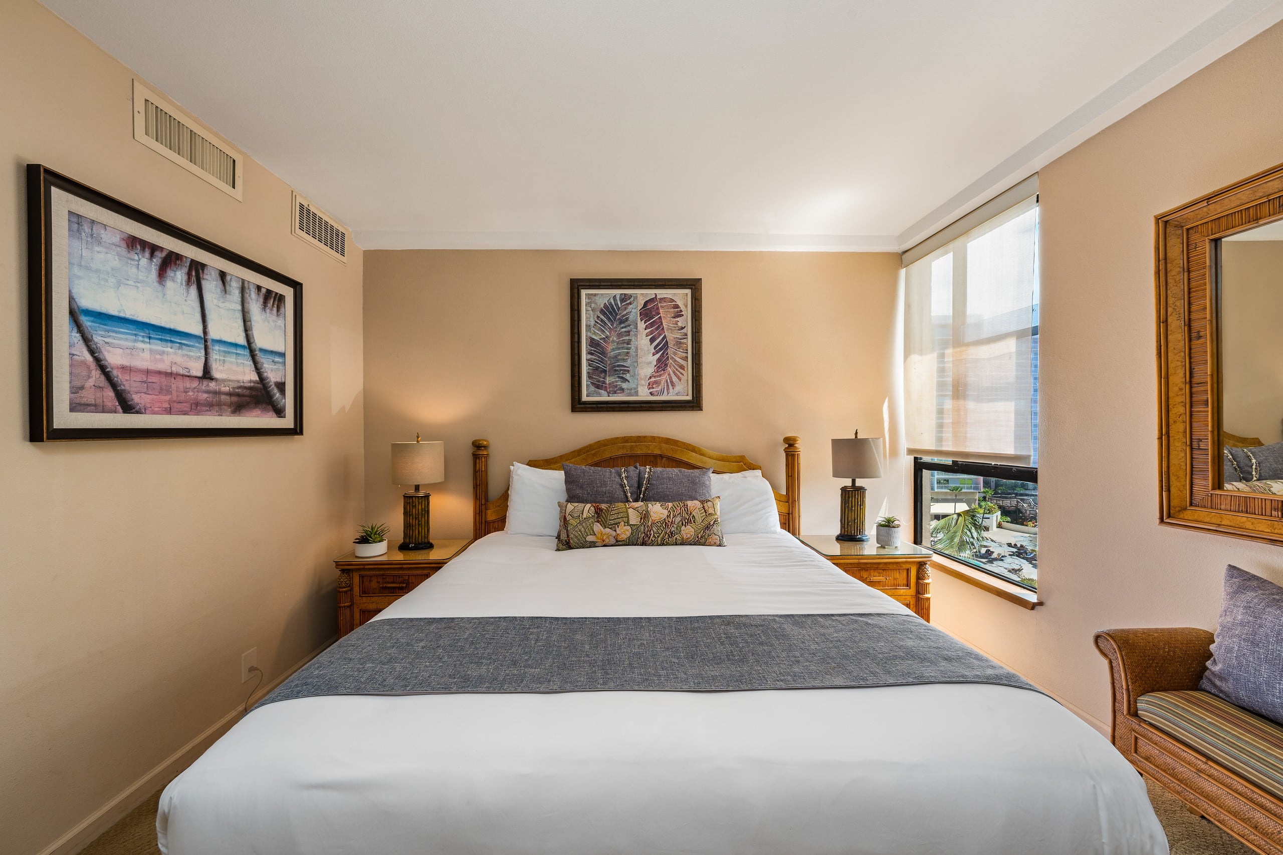 Condo in Lahaina · ★4.8 · 1 bedroom · 2 beds · 1 bath - Image 17