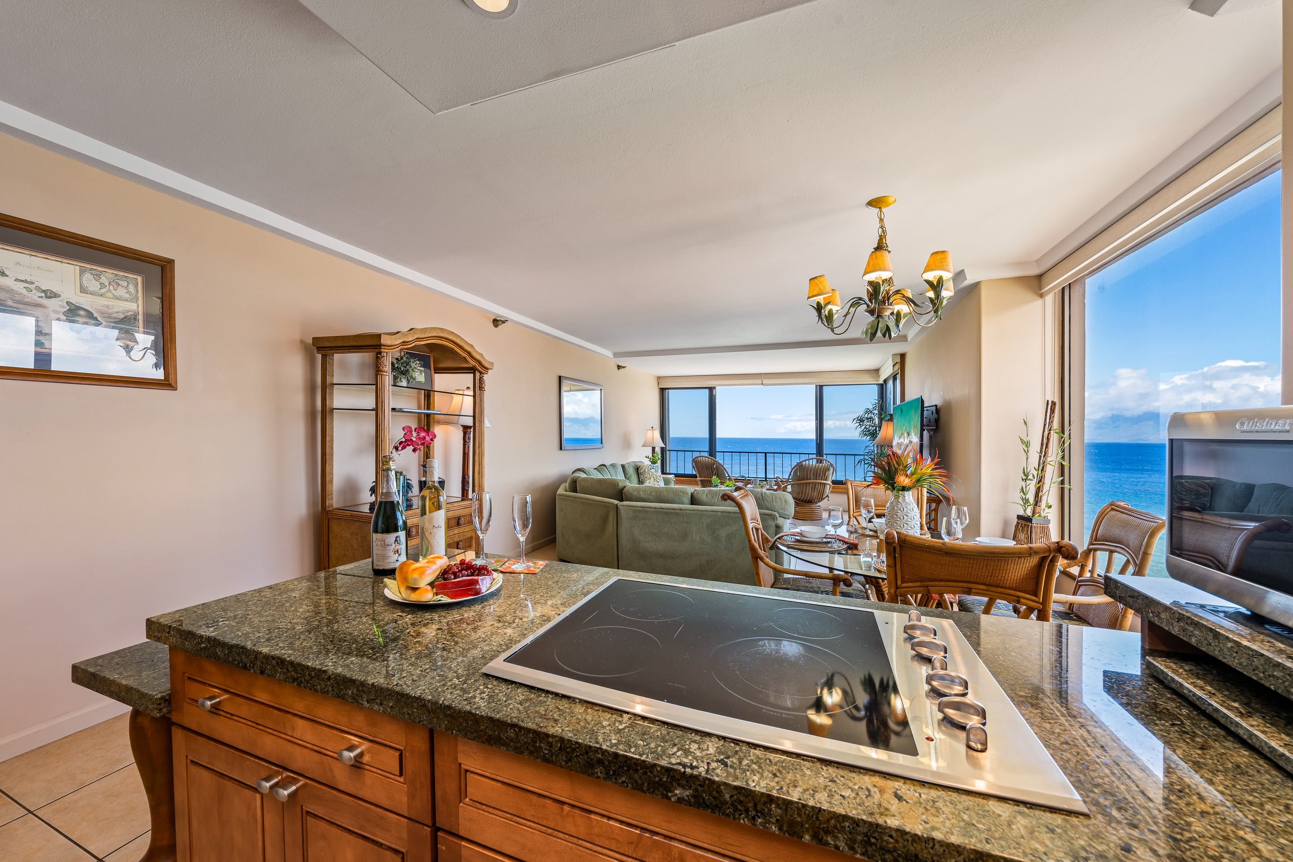 Condo in Lahaina · ★4.8 · 1 bedroom · 2 beds · 1 bath - Image 9