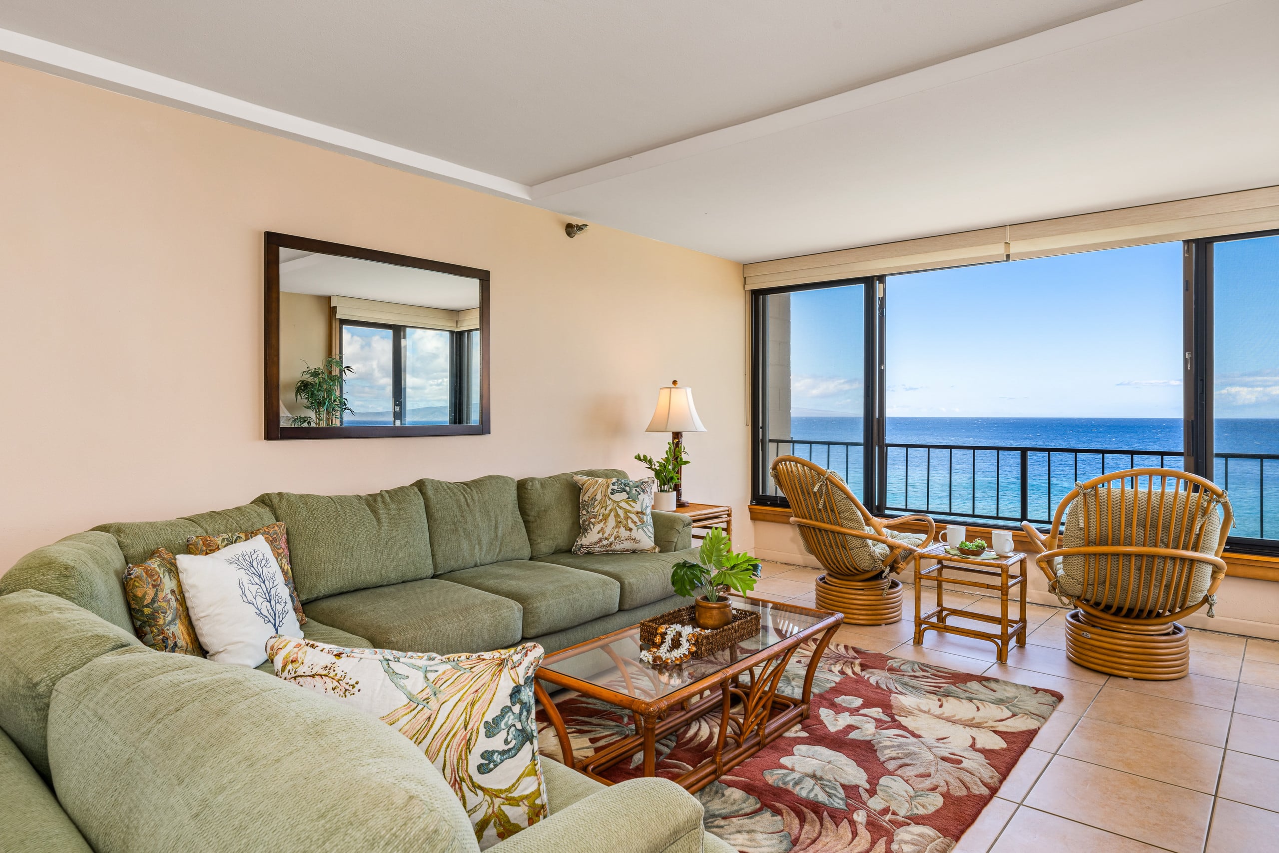 Condo in Lahaina · ★4.8 · 1 bedroom · 2 beds · 1 bath - Image 5