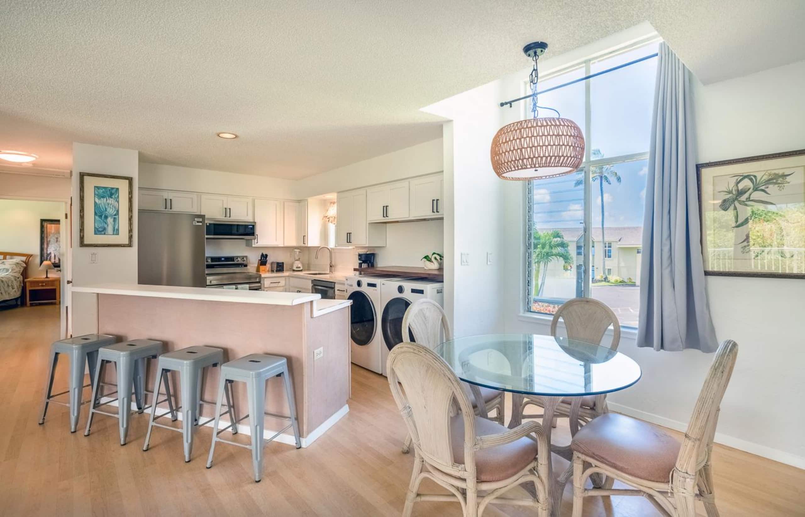 Condo in Princeville · ★4.33 · 2 bedrooms · 2 beds · 2 private baths - Image 10