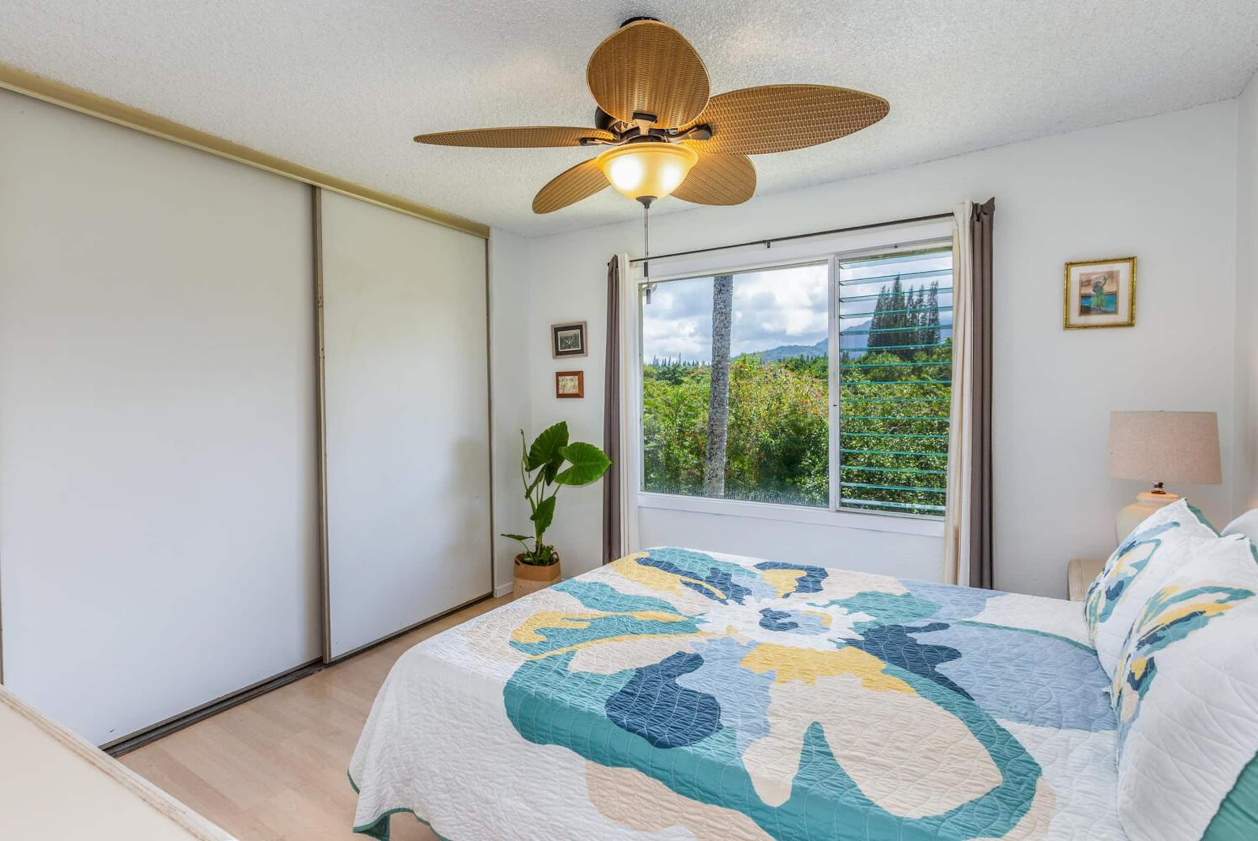 Condo in Princeville · ★4.33 · 2 bedrooms · 2 beds · 2 private baths - Image 19