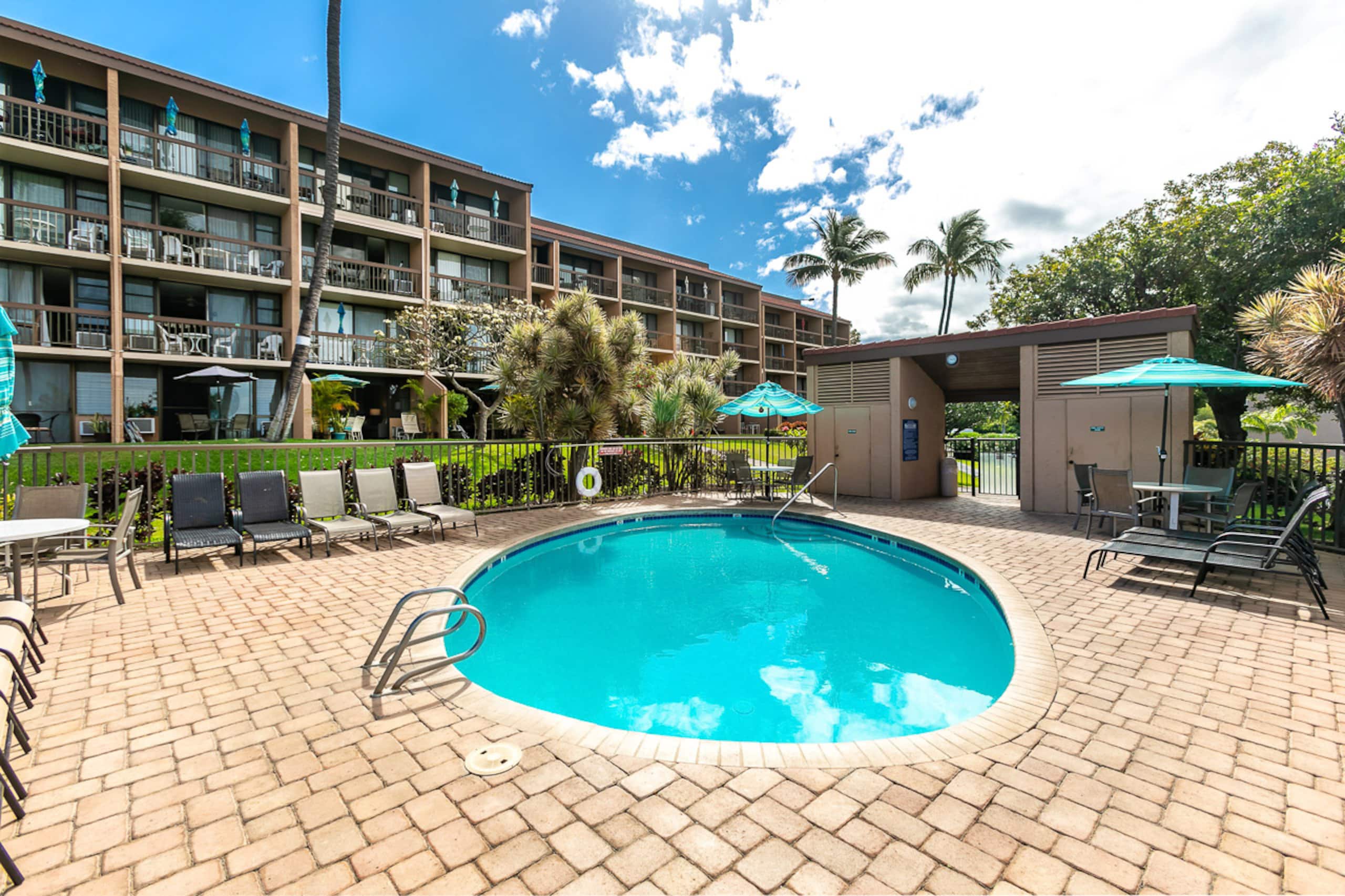 Condo in Kihei · ★4.65 · 2 bedrooms · 2 beds · 2 shared baths - Image 31