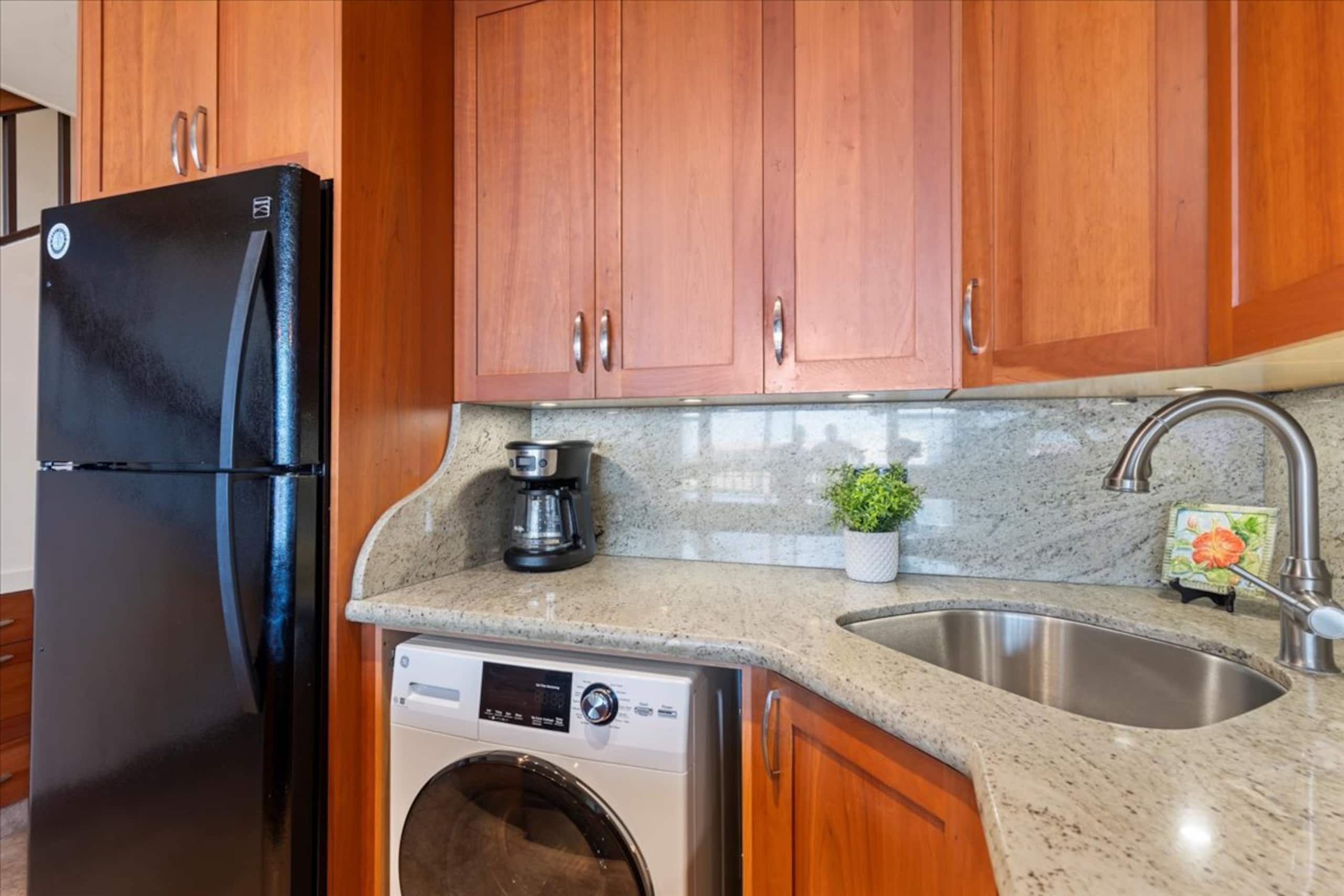 Condo in Kihei · ★4.65 · 2 bedrooms · 2 beds · 2 shared baths - Image 18